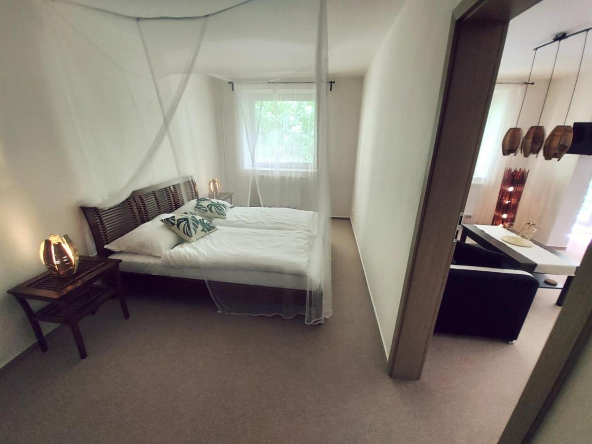 The Meetinka Apartments 예세니크 외부 사진